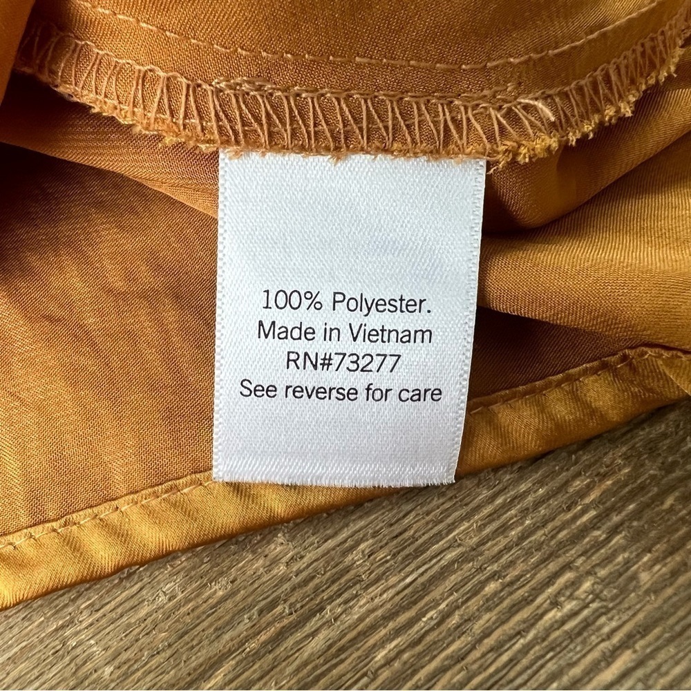Nine West Ruched Drawstring Front Tank - Picture 7 of 7